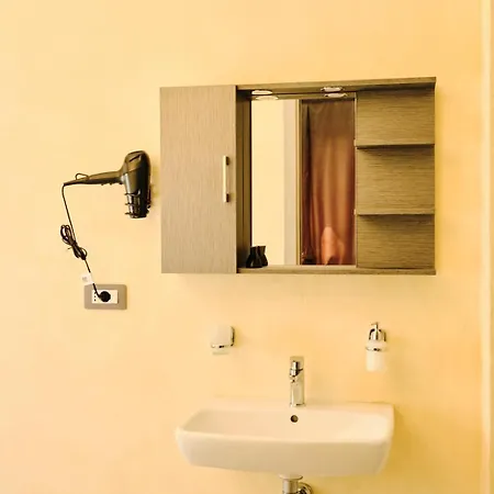 La Reggia Di Gianfry 3* フェルモ