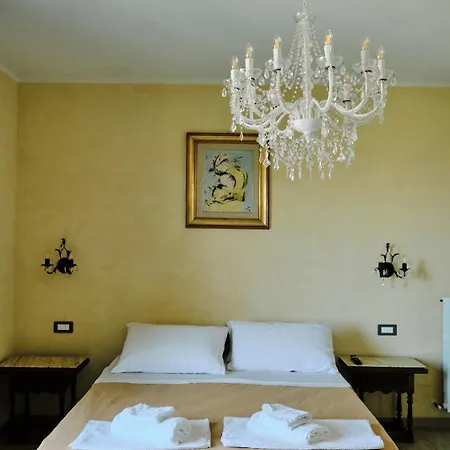 ベッド・アンド・ブレックファスト La Reggia Di Gianfry フェルモ