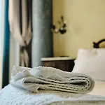 Bed & Breakfast La Reggia Di Gianfry 3*