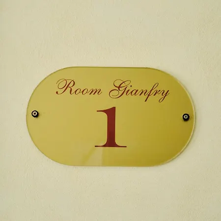 La Reggia Di Gianfry B&B 페르모