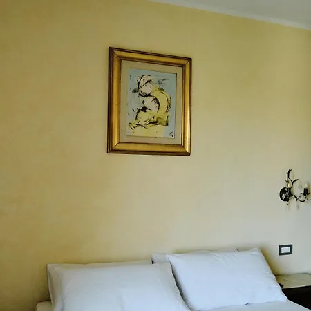 La Reggia Di Gianfry B&B 페르모