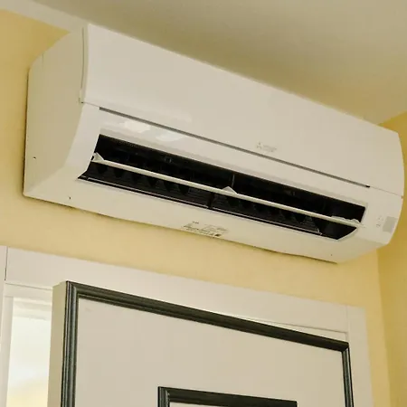 B&B La Reggia Di Gianfry 페르모