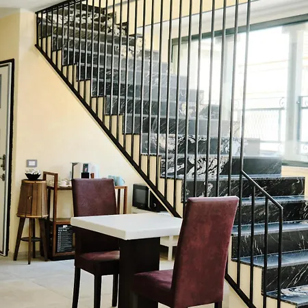 La Reggia Di Gianfry Bed & Breakfast