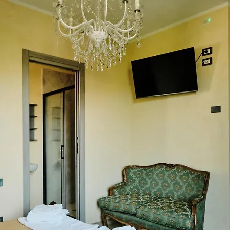 Bed & Breakfast La Reggia Di Gianfry *