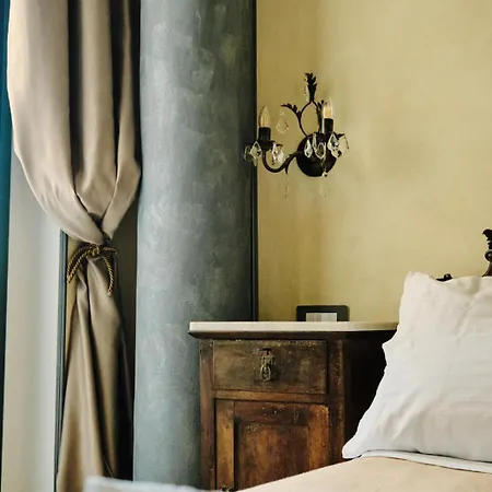 La Reggia Di Gianfry Bed & Breakfast *