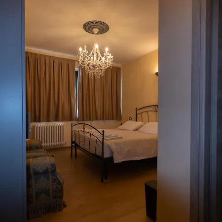 La Reggia Di Gianfry Fermo